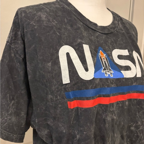 NASA grey acid wash logo cropped tee size XL - Picture 4 of 10